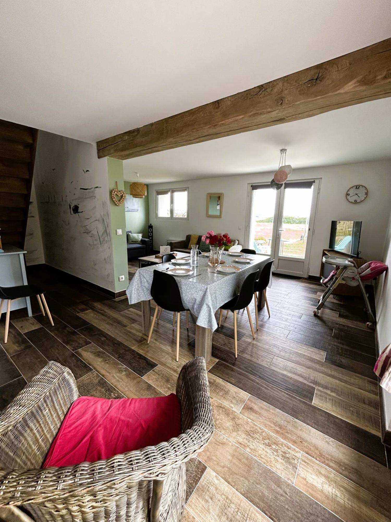 Le Clos De L'Angley Gites Et Ecurie Caffiers Exteriör bild